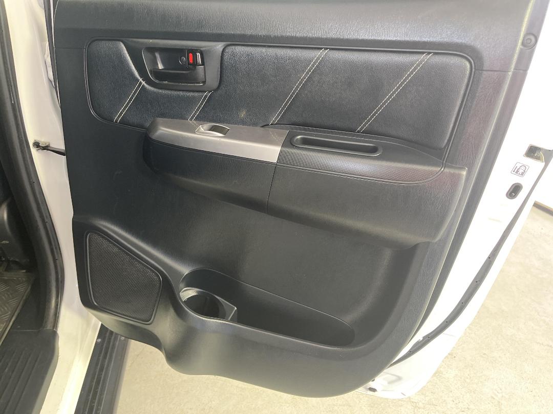 Photo '19' of Toyota Hilux