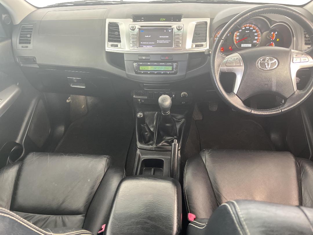 Photo '17' of Toyota Hilux