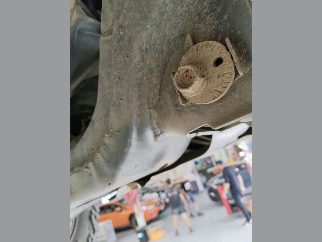 Photo '13' of Toyota Hilux SR5 TD DC Photo '13' of Toyota Hilux SR5 TD DC