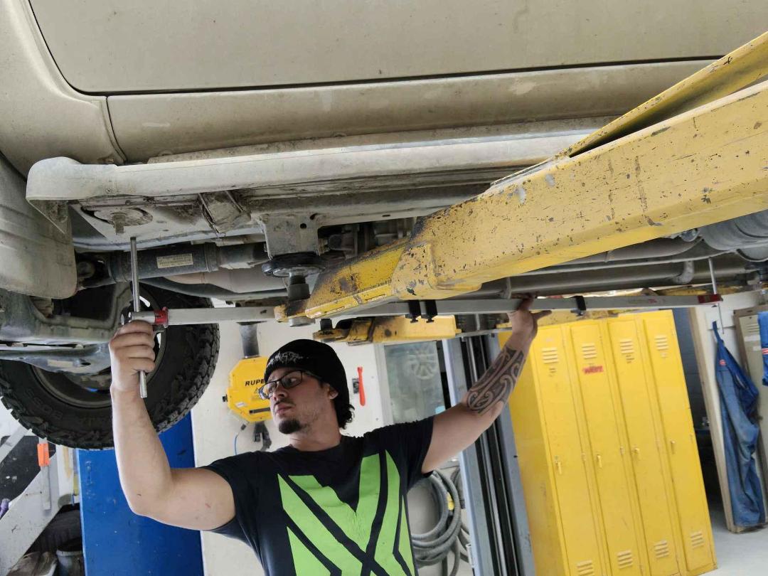 Photo '15' of Toyota Hilux SR5 TD DC Photo '15' of Toyota Hilux SR5 TD DC