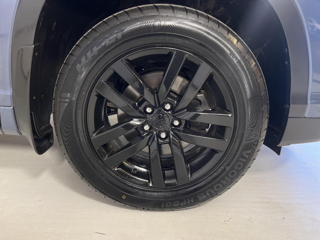 Photo '9' of Toyota Kluger