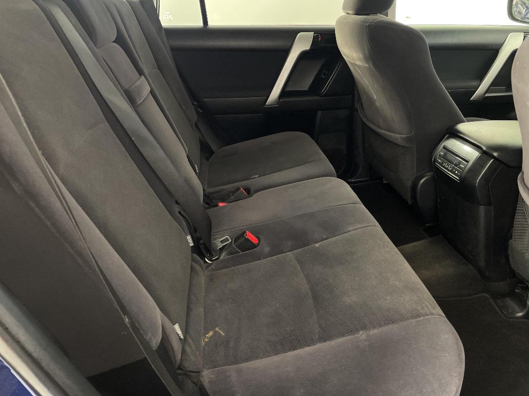 Photo '20' of Toyota Landcruiser Prado Photo '20' of Toyota Landcruiser Prado