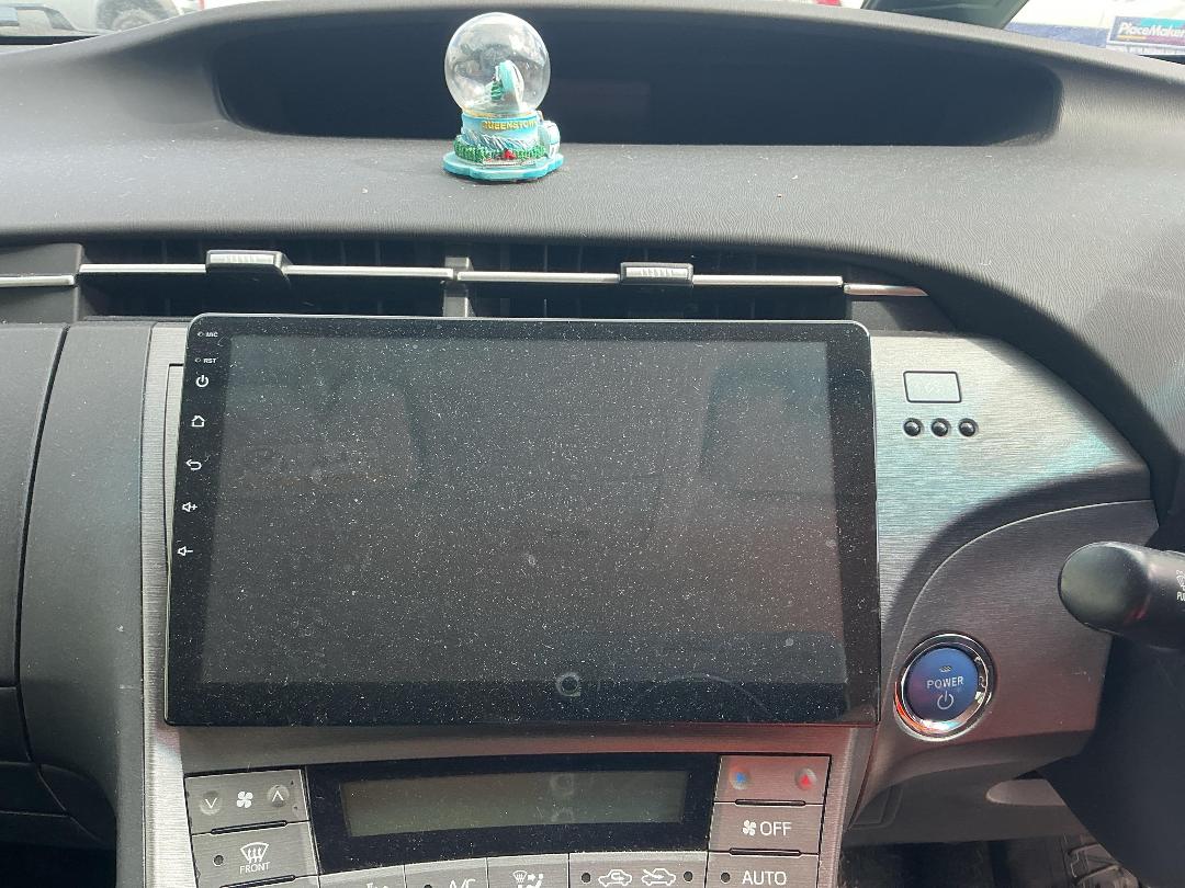 Photo '8' of Toyota Prius Photo '8' of Toyota Prius