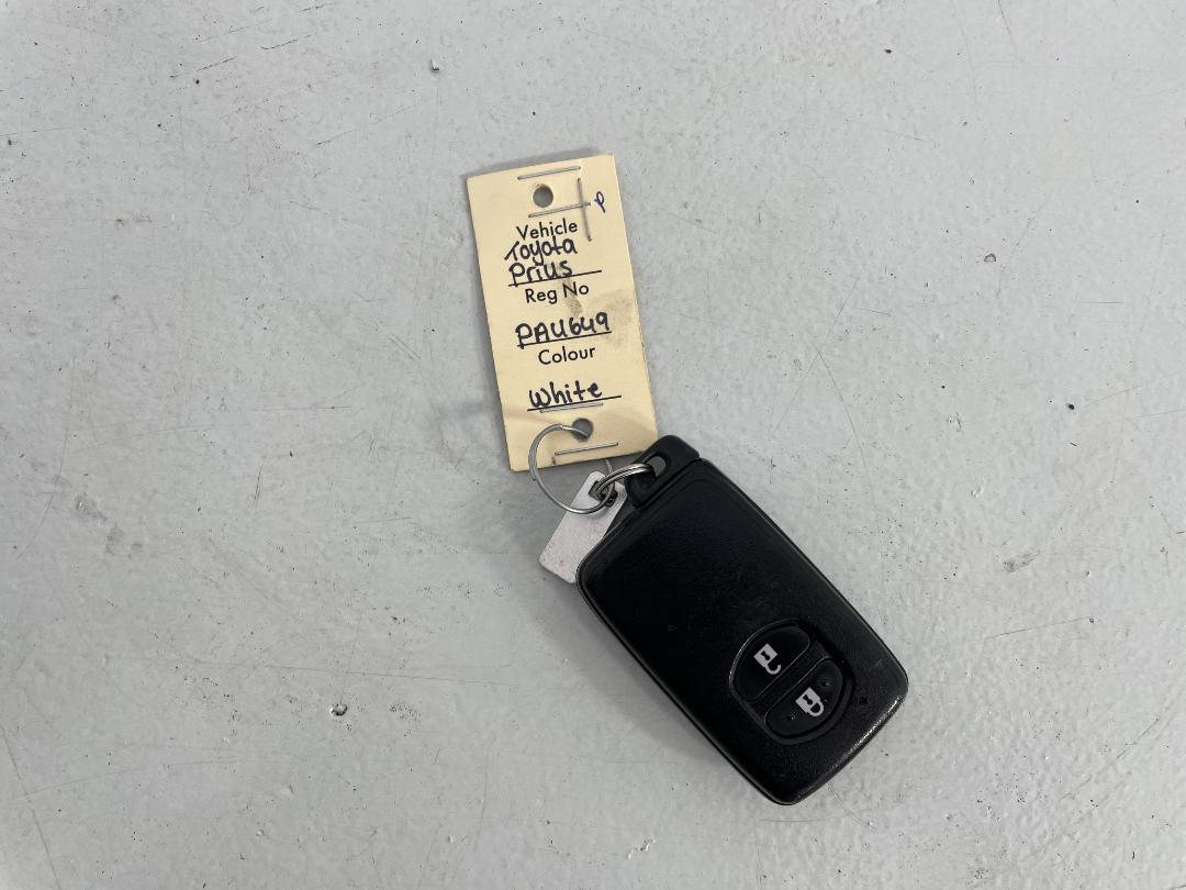 Photo '22' of Toyota Prius Photo '22' of Toyota Prius