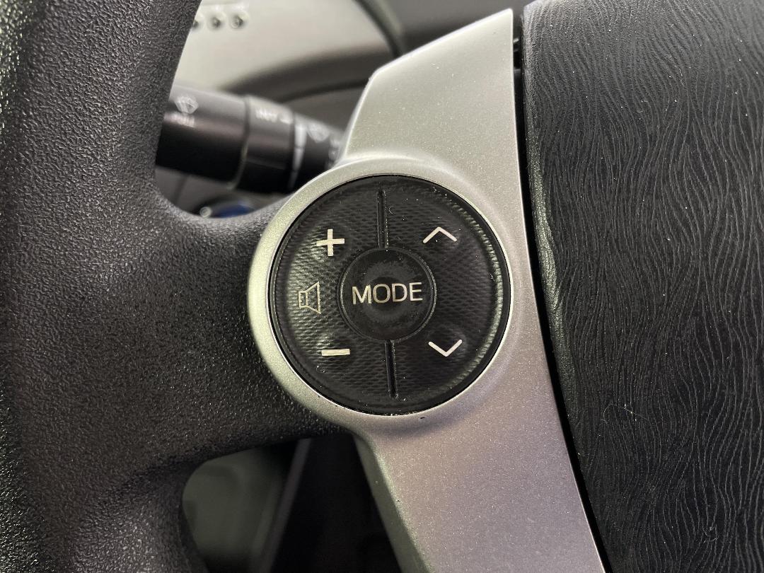 Photo '24' of Toyota Prius Photo '24' of Toyota Prius