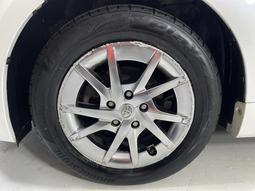 Photo '10' of Toyota Prius Photo '10' of Toyota Prius