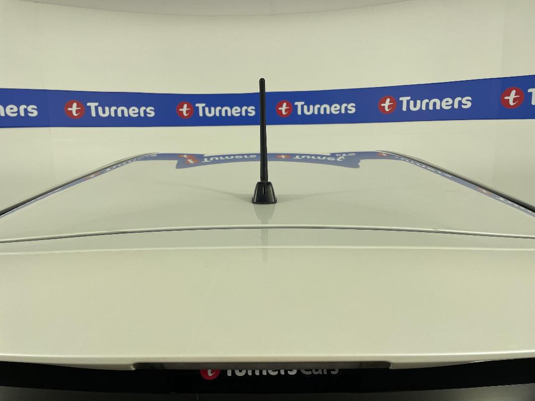 Photo '29' of Toyota Prius Photo '29' of Toyota Prius