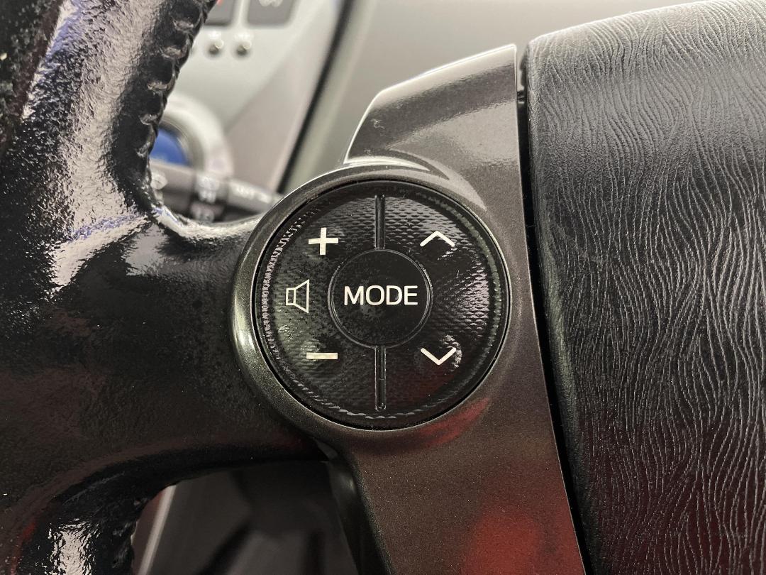 Photo '24' of Toyota Prius Photo '24' of Toyota Prius