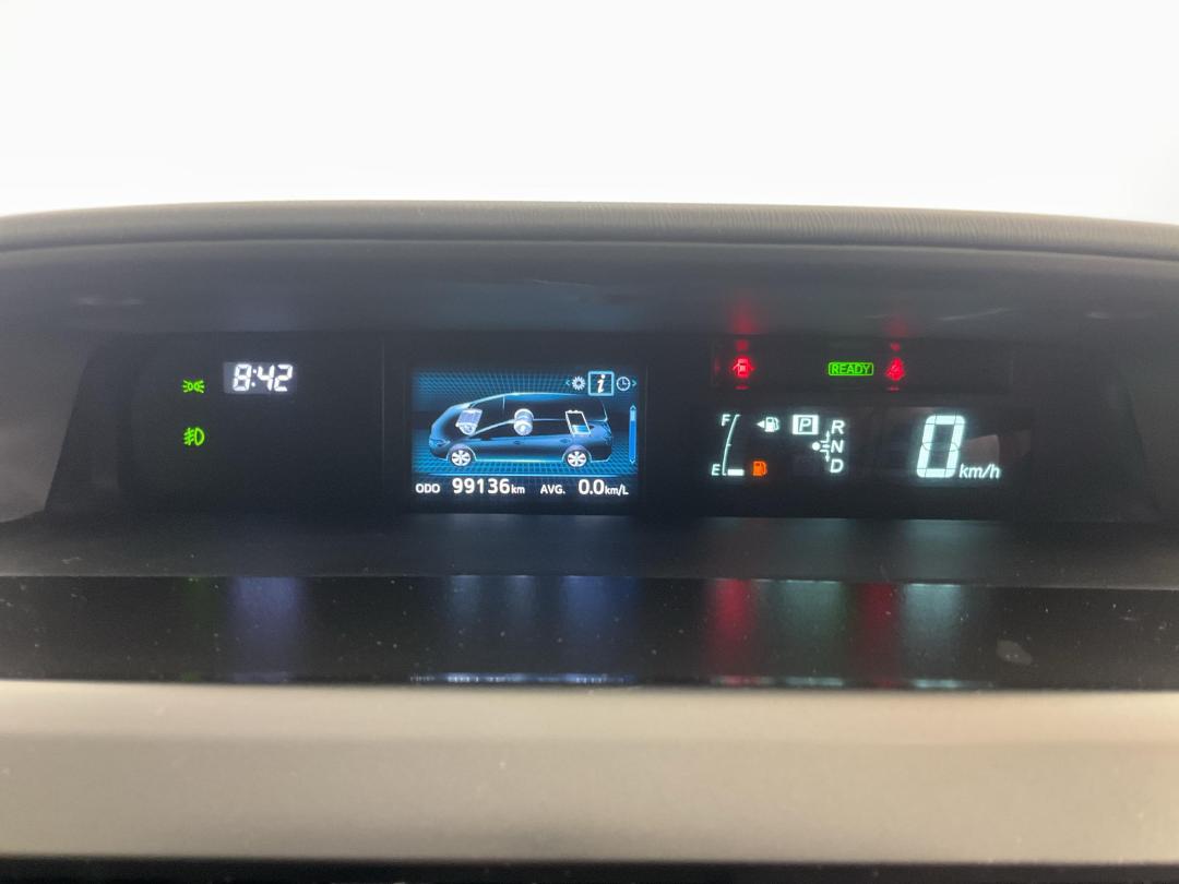 Photo '21' of Toyota Prius Photo '21' of Toyota Prius