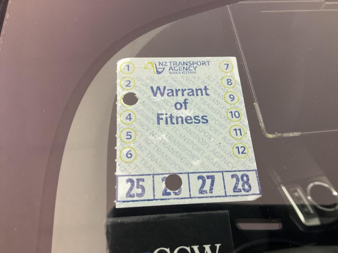 Photo '23' of Toyota Prius Photo '23' of Toyota Prius