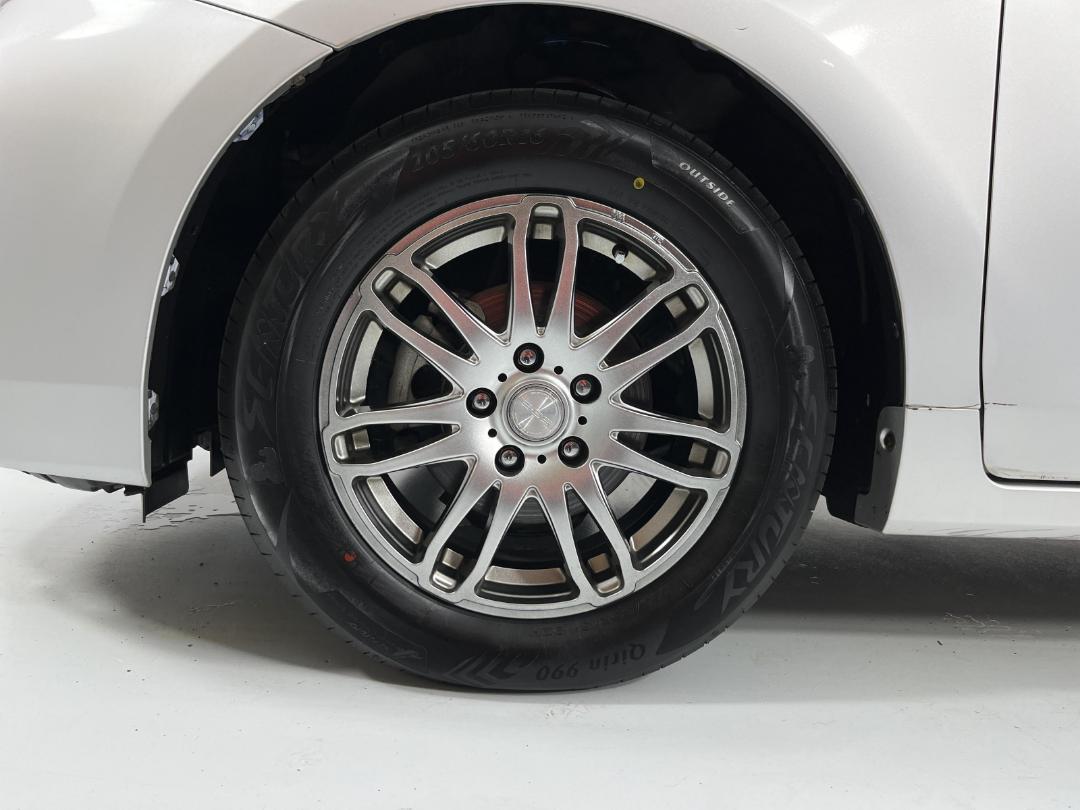 Photo '10' of Toyota Prius Photo '10' of Toyota Prius