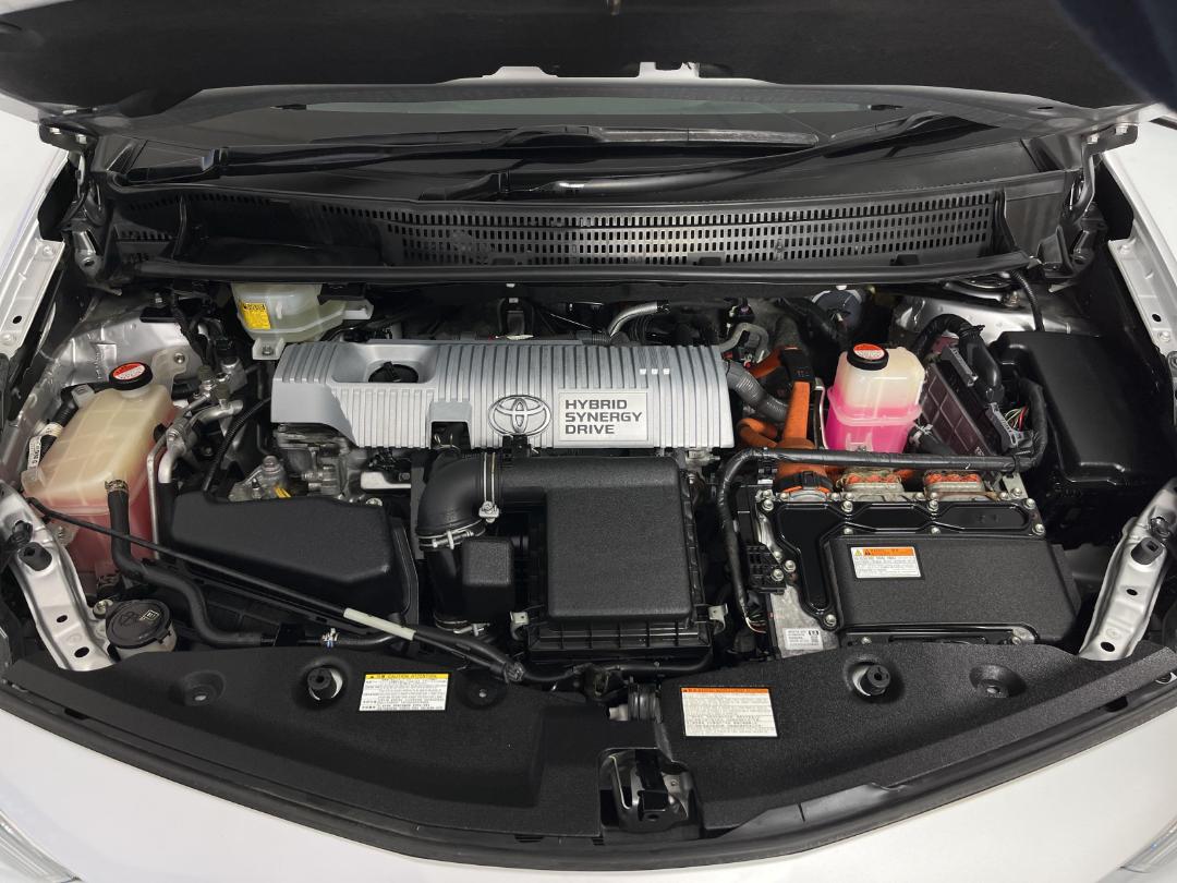 Photo '13' of Toyota Prius Photo '13' of Toyota Prius