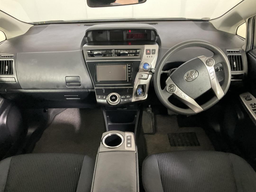 Photo '17' of Toyota Prius Photo '17' of Toyota Prius