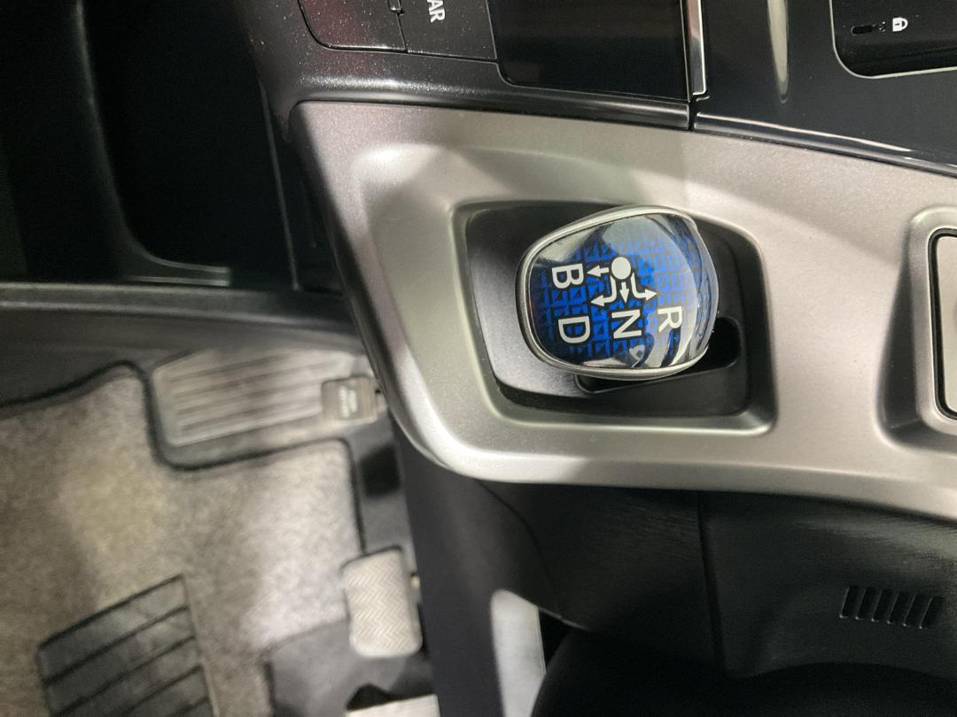 Photo '18' of Toyota Prius Photo '18' of Toyota Prius