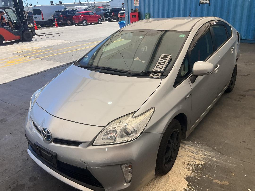 Photo '6' of Toyota Prius Hybrid Photo '6' of Toyota Prius Hybrid