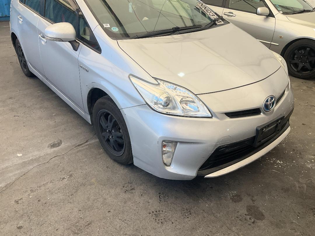 Photo '4' of Toyota Prius Hybrid Photo '4' of Toyota Prius Hybrid