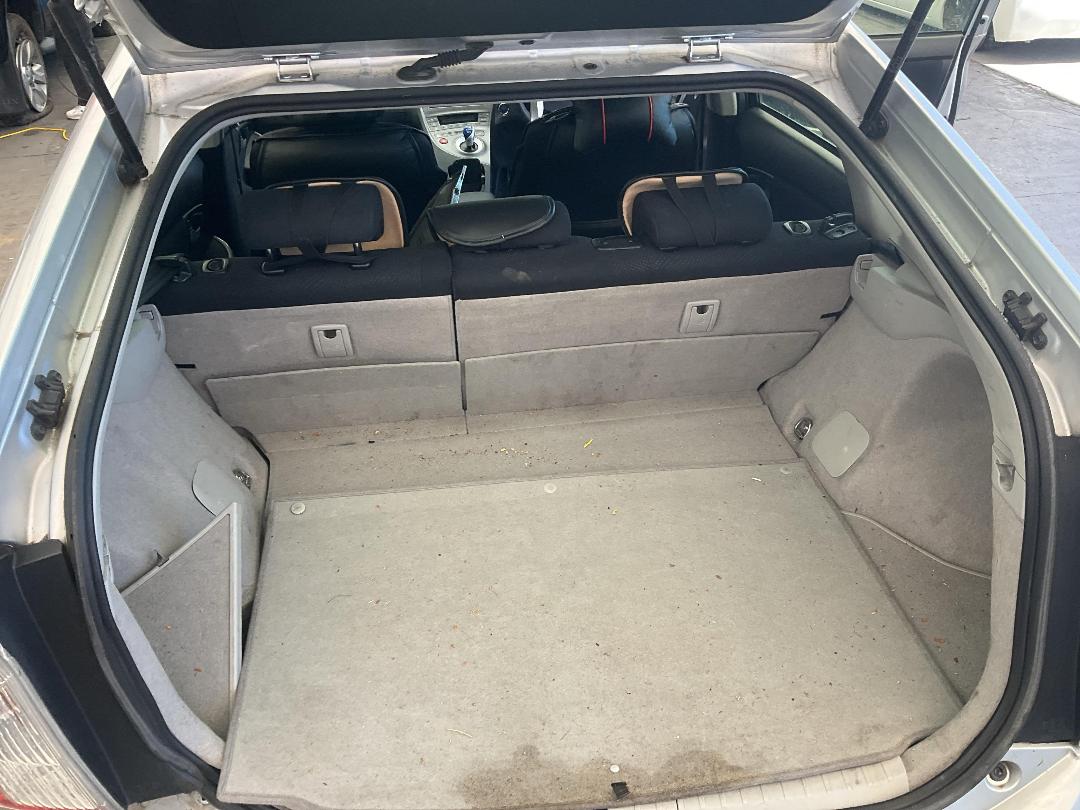 Photo '22' of Toyota Prius Hybrid Photo '22' of Toyota Prius Hybrid