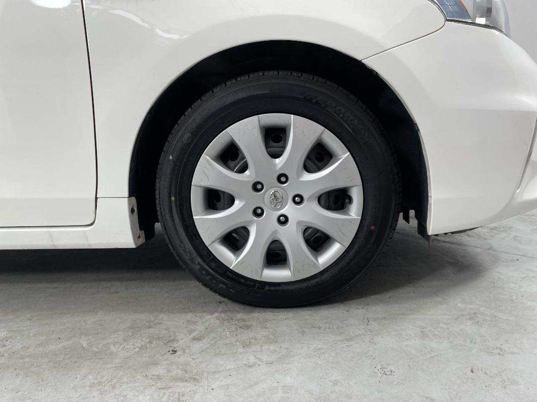 Photo '9' of Toyota Prius Photo '9' of Toyota Prius