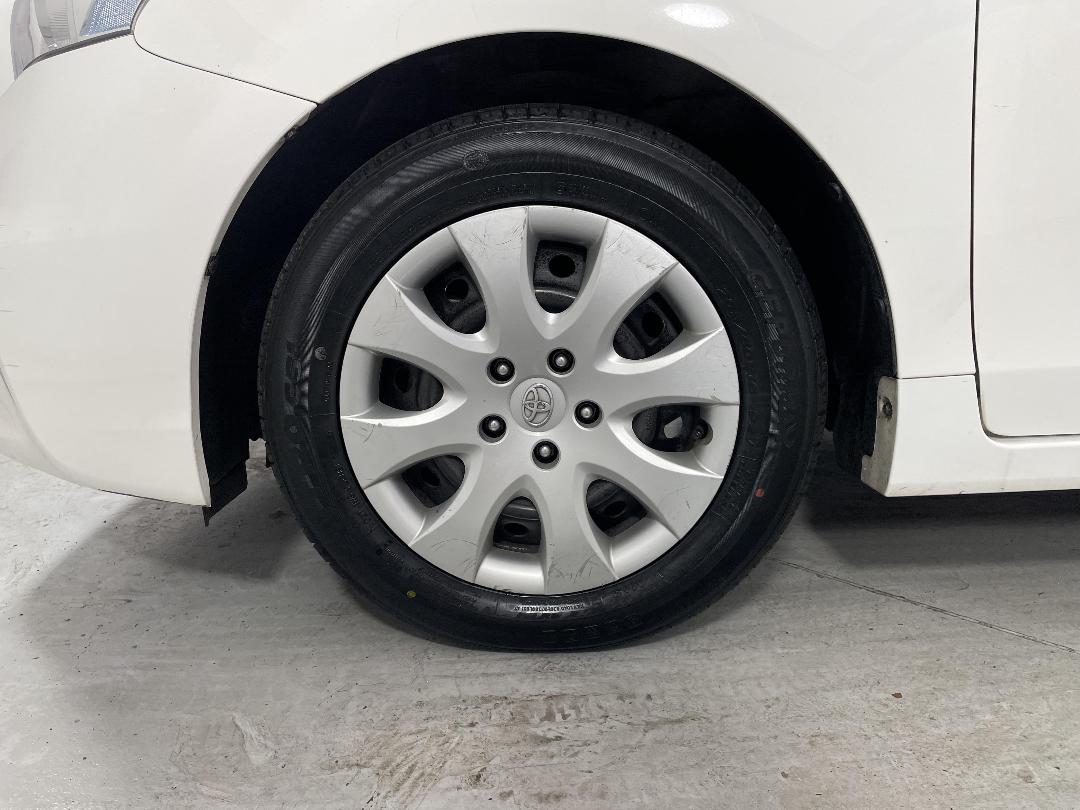 Photo '10' of Toyota Prius Photo '10' of Toyota Prius