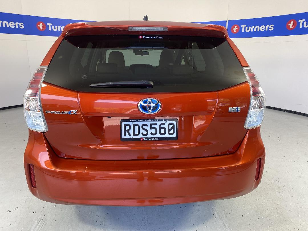 Photo '6' of Toyota Prius