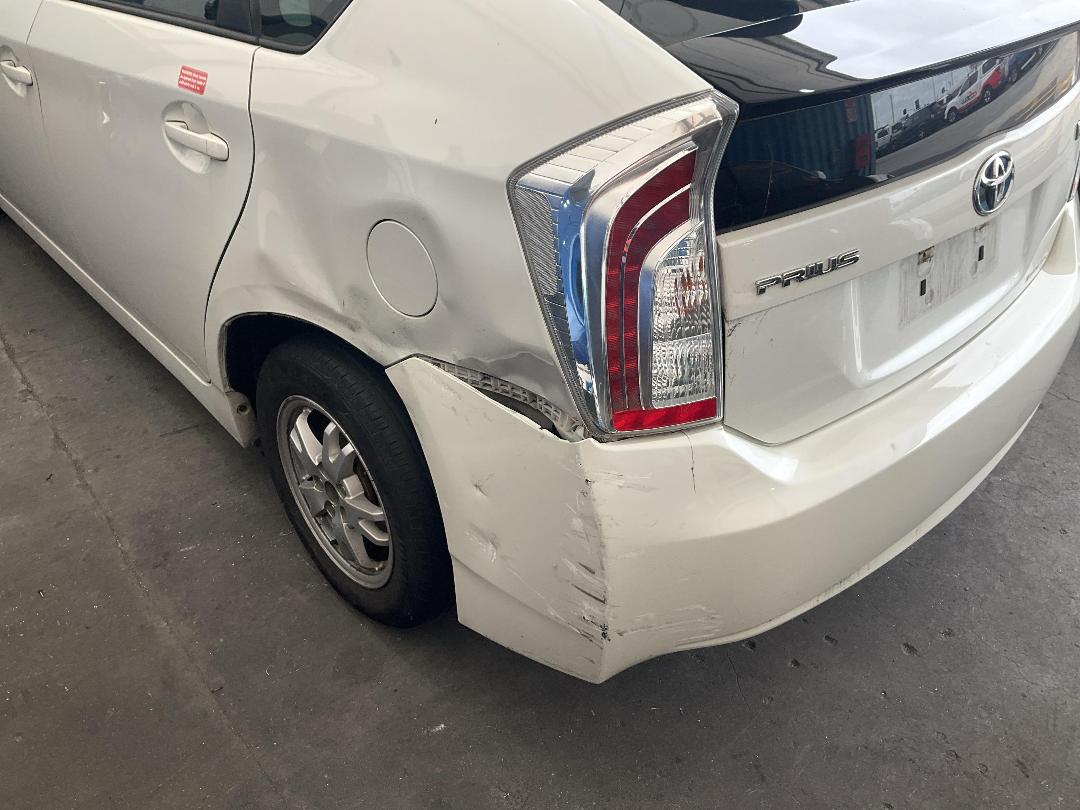 Photo '10' of Toyota Prius