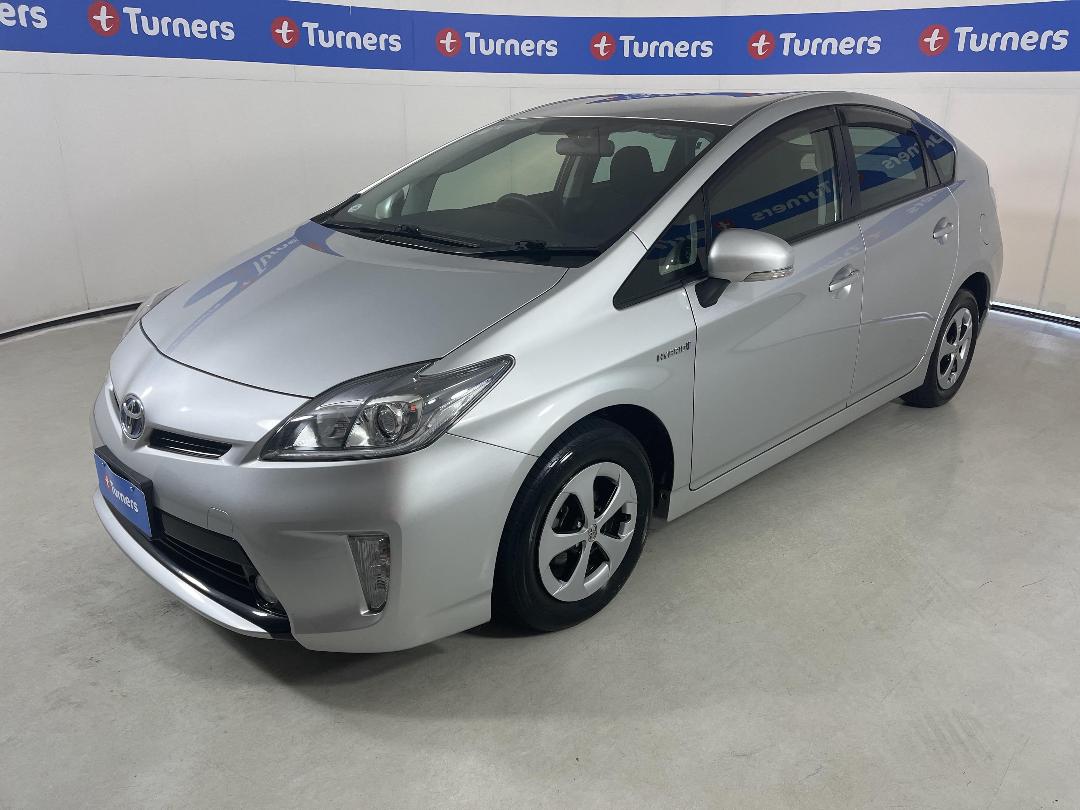 Photo '4' of Toyota Prius
