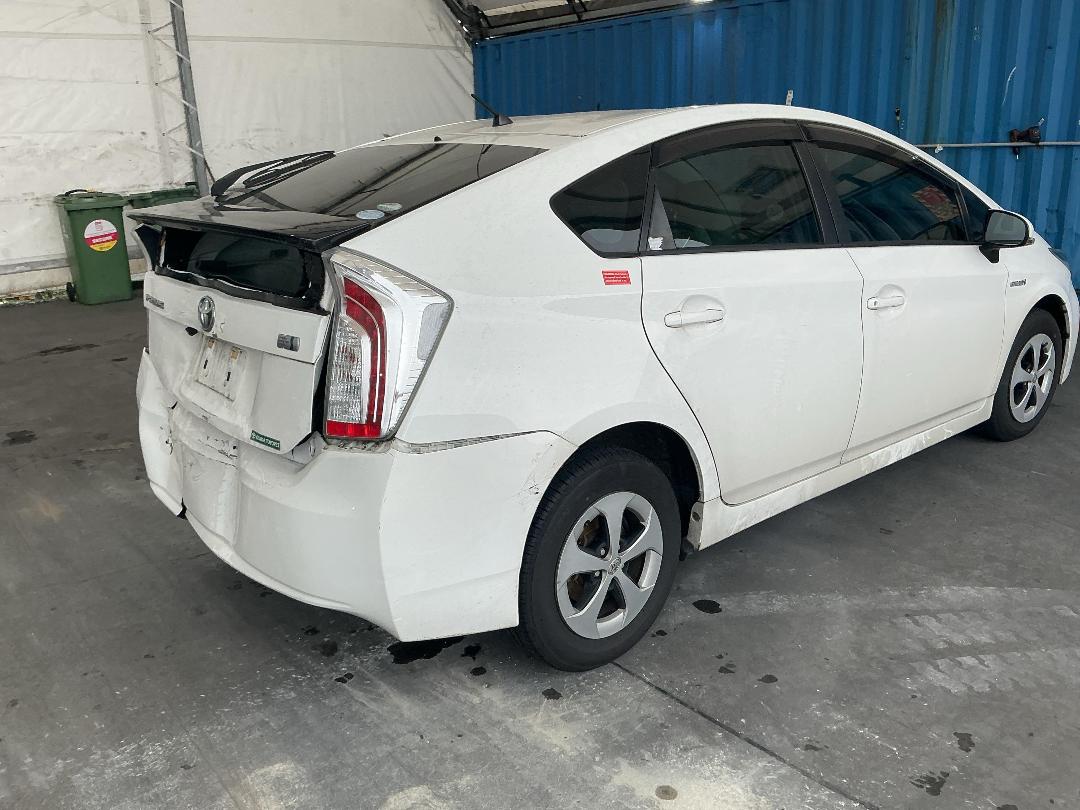 Photo '17' of Toyota Prius Photo '17' of Toyota Prius
