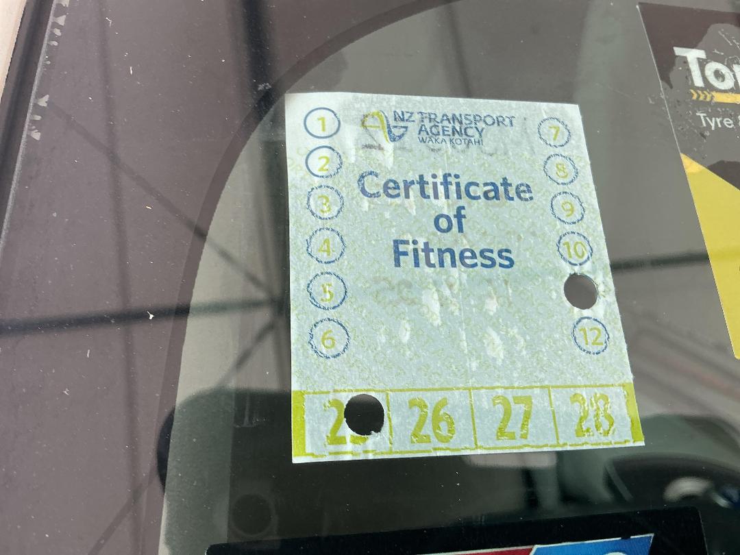 Photo '26' of Toyota Prius Photo '26' of Toyota Prius