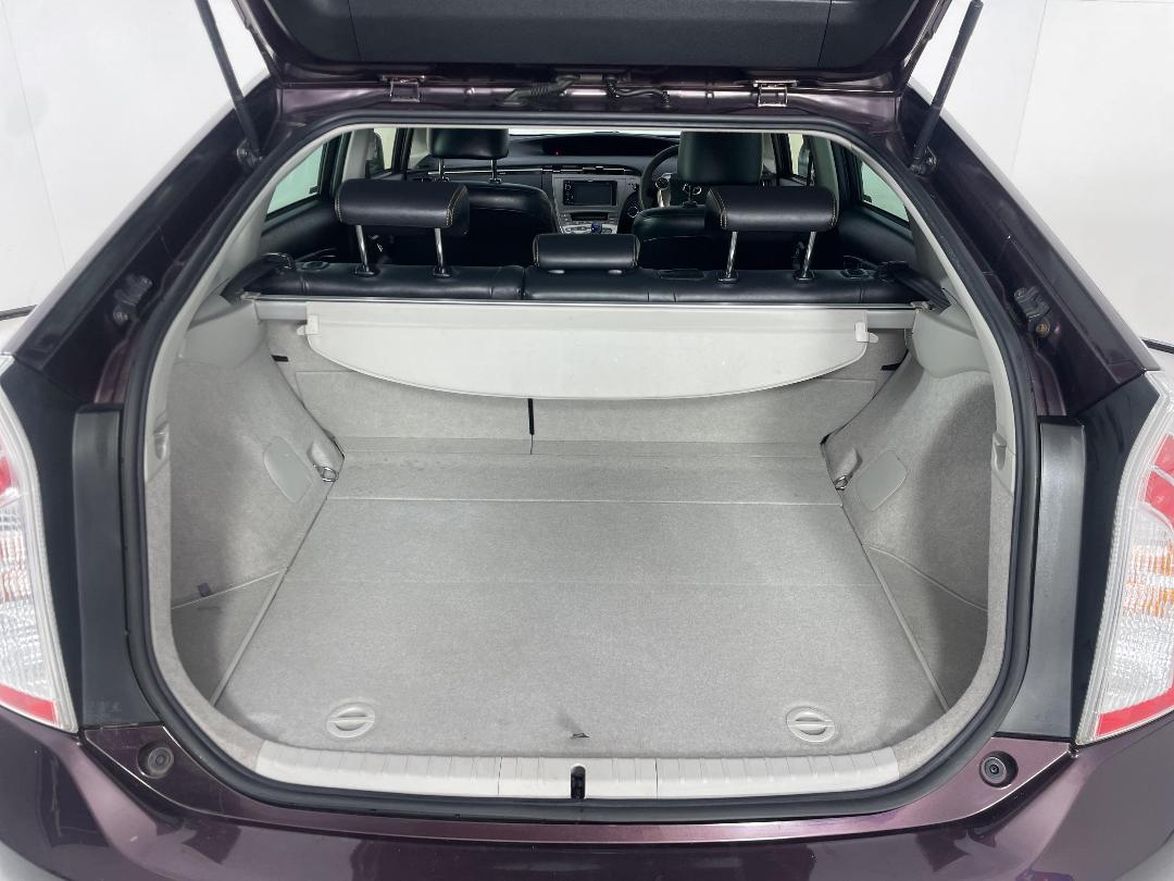 Photo '14' of Toyota Prius Photo '14' of Toyota Prius