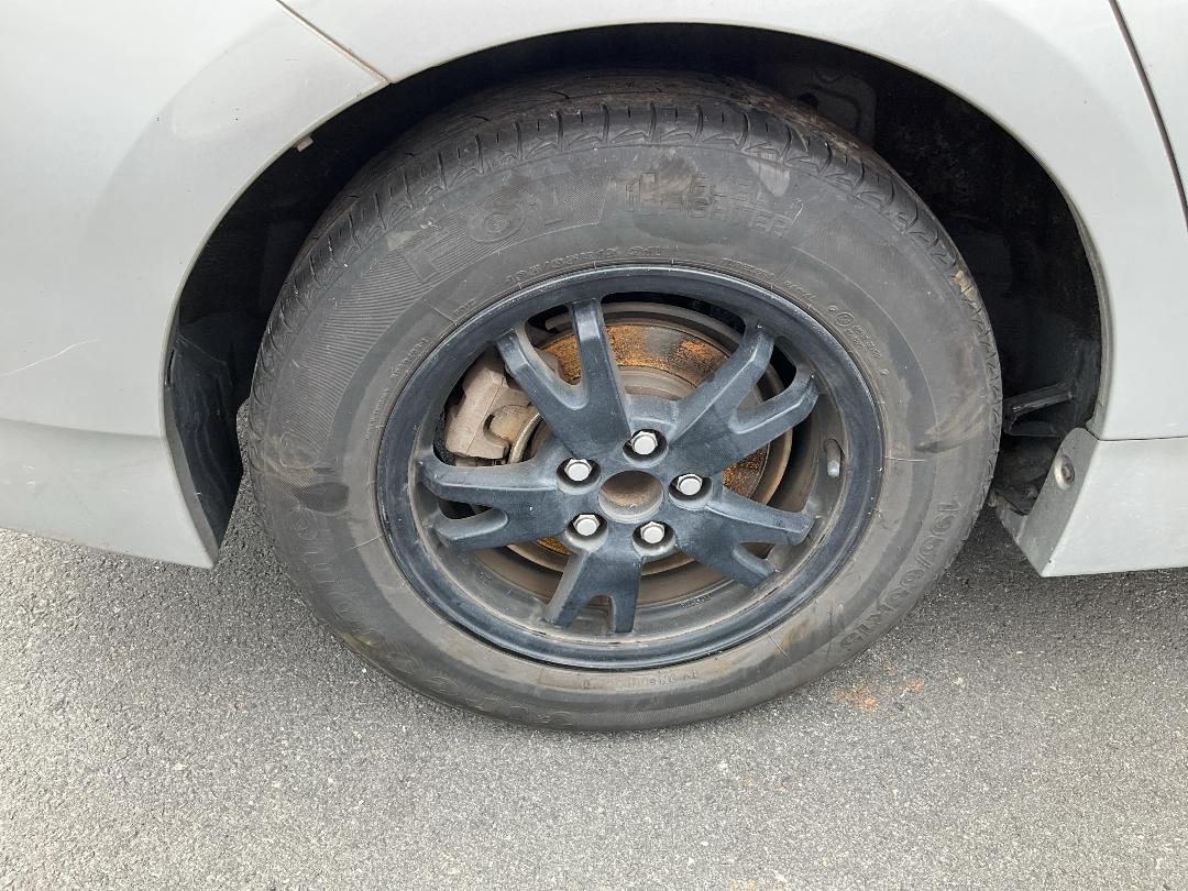 Photo '9' of Toyota Prius Hybrid Photo '9' of Toyota Prius Hybrid