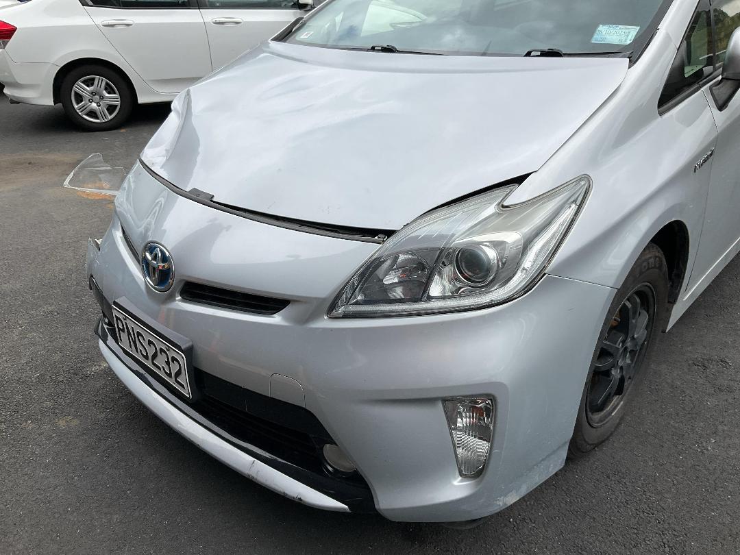 Photo '16' of Toyota Prius Hybrid Photo '16' of Toyota Prius Hybrid