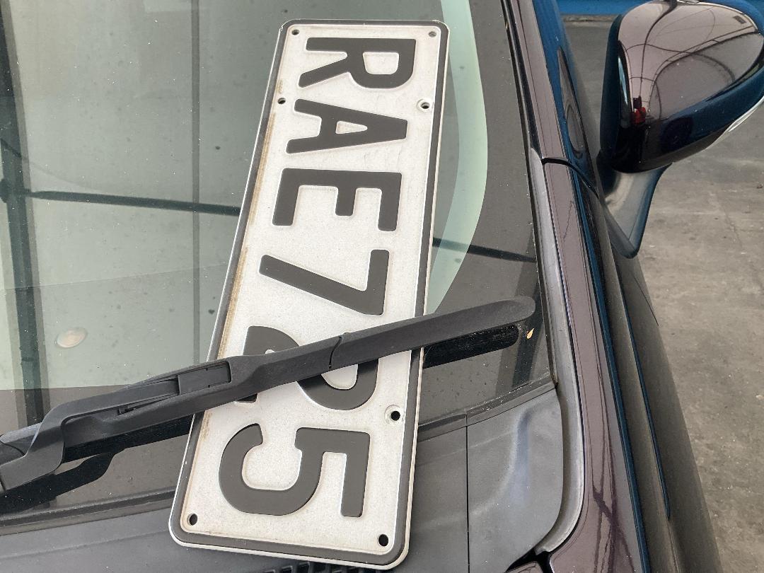 Photo '29' of Toyota Prius Hybrid Photo '29' of Toyota Prius Hybrid