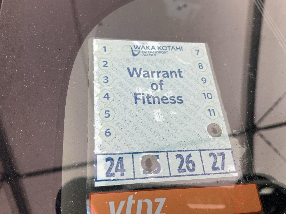 Photo '30' of Toyota Prius Hybrid Photo '30' of Toyota Prius Hybrid