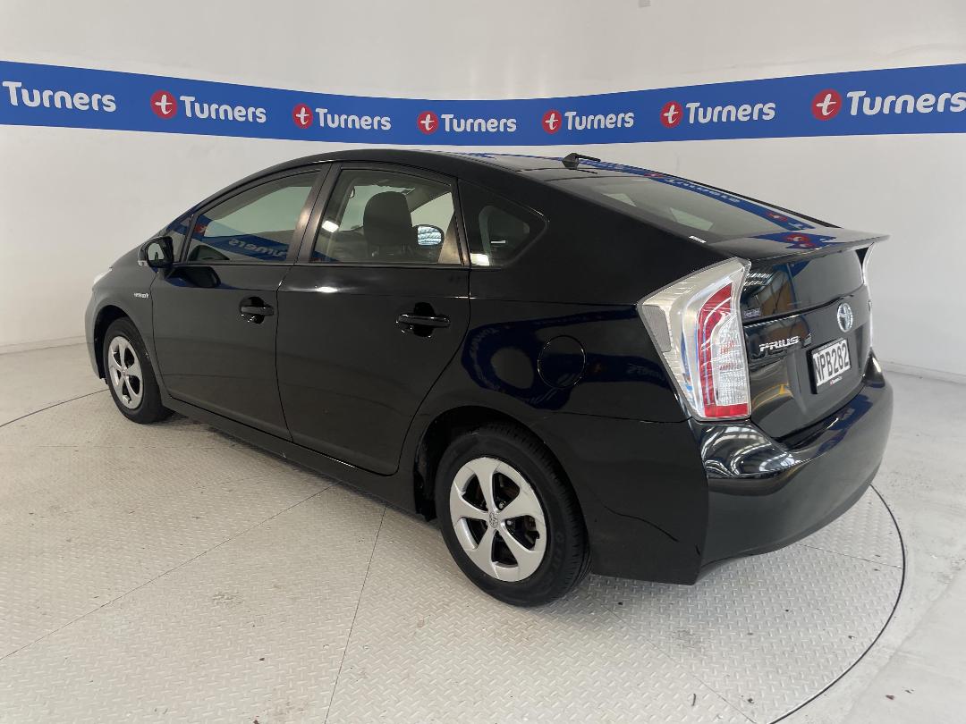 Photo '5' of Toyota Prius