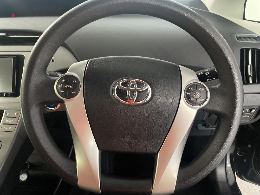 Photo '27' of Toyota Prius