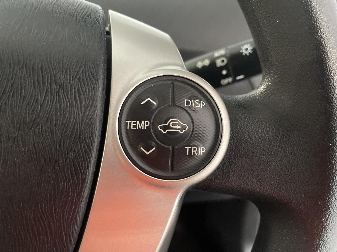 Photo '25' of Toyota Prius