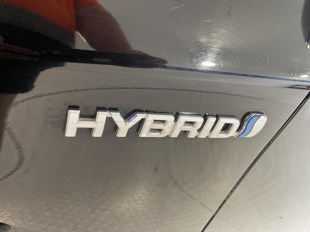 Photo '34' of Toyota Prius