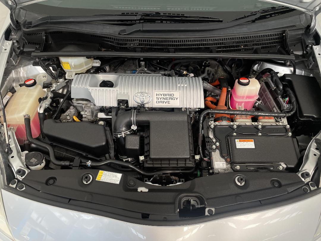 Photo '13' of Toyota Prius Photo '13' of Toyota Prius