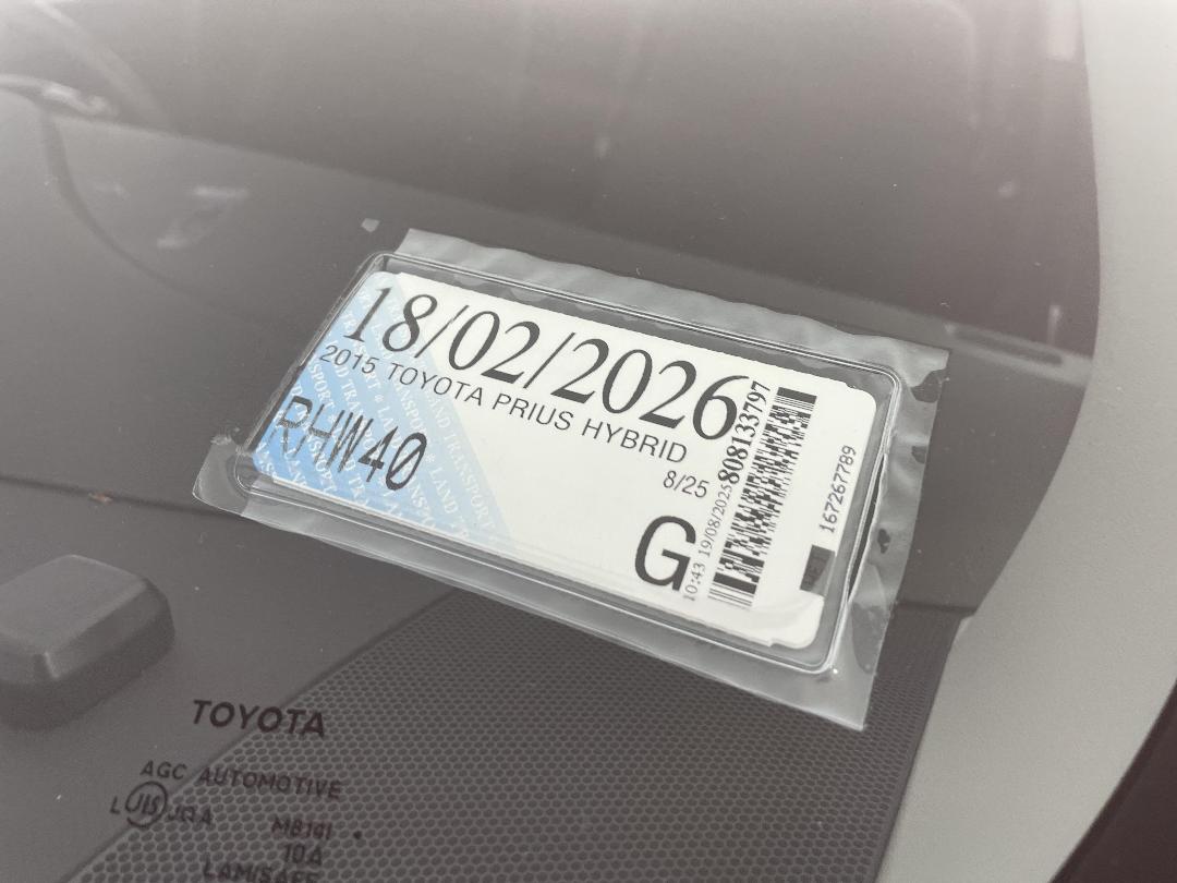 Photo '34' of Toyota Prius Photo '34' of Toyota Prius