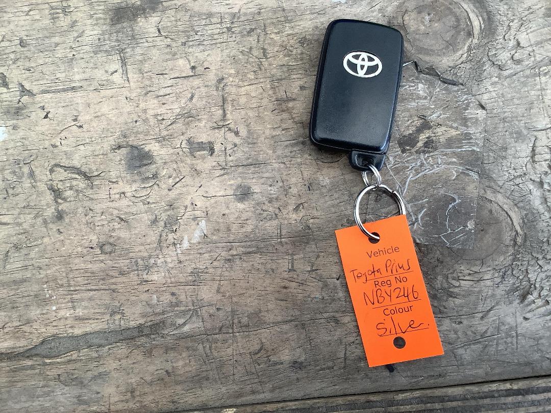 Photo '22' of Toyota Prius Photo '22' of Toyota Prius