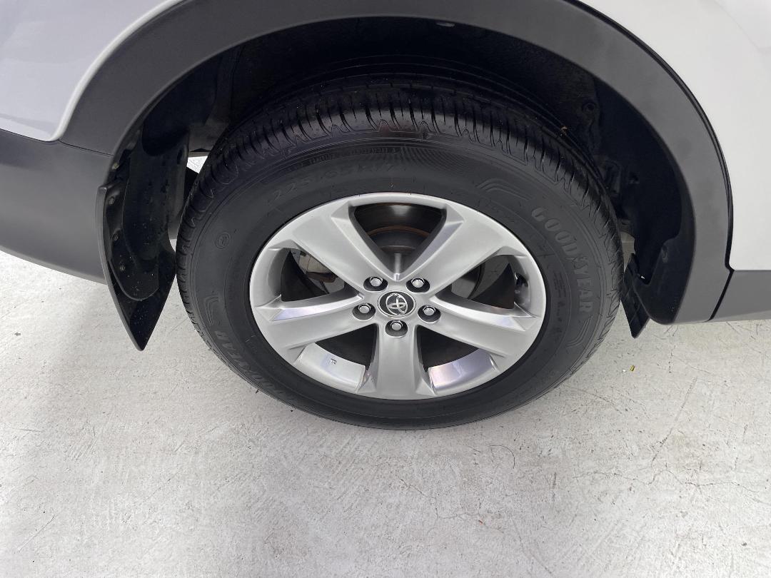 Photo '12' of Toyota Rav4 Photo '12' of Toyota Rav4