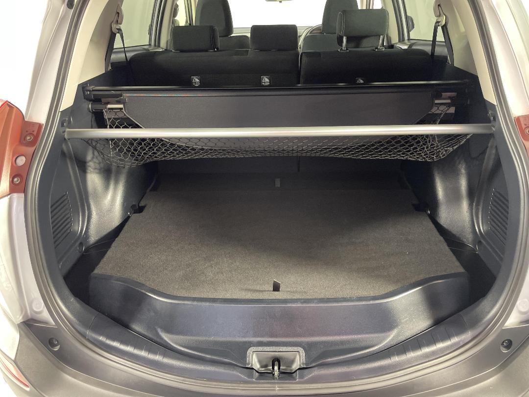 Photo '14' of Toyota Rav4 Photo '14' of Toyota Rav4