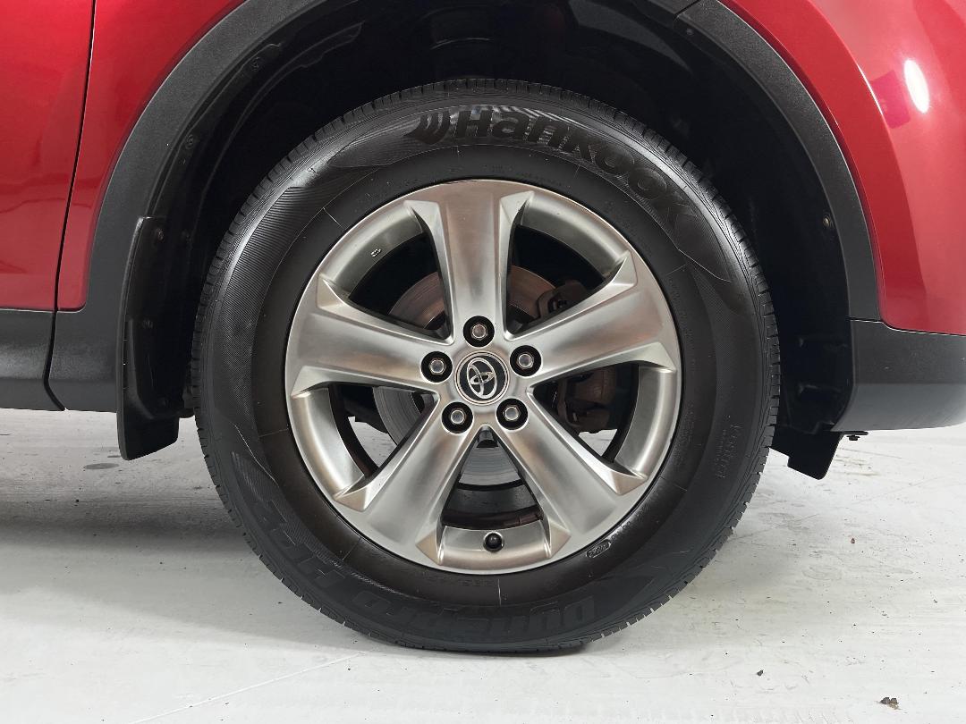 Photo '9' of Toyota Rav4 Photo '9' of Toyota Rav4