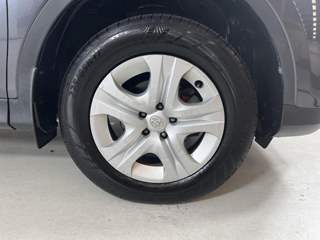 Photo '9' of Toyota Rav4