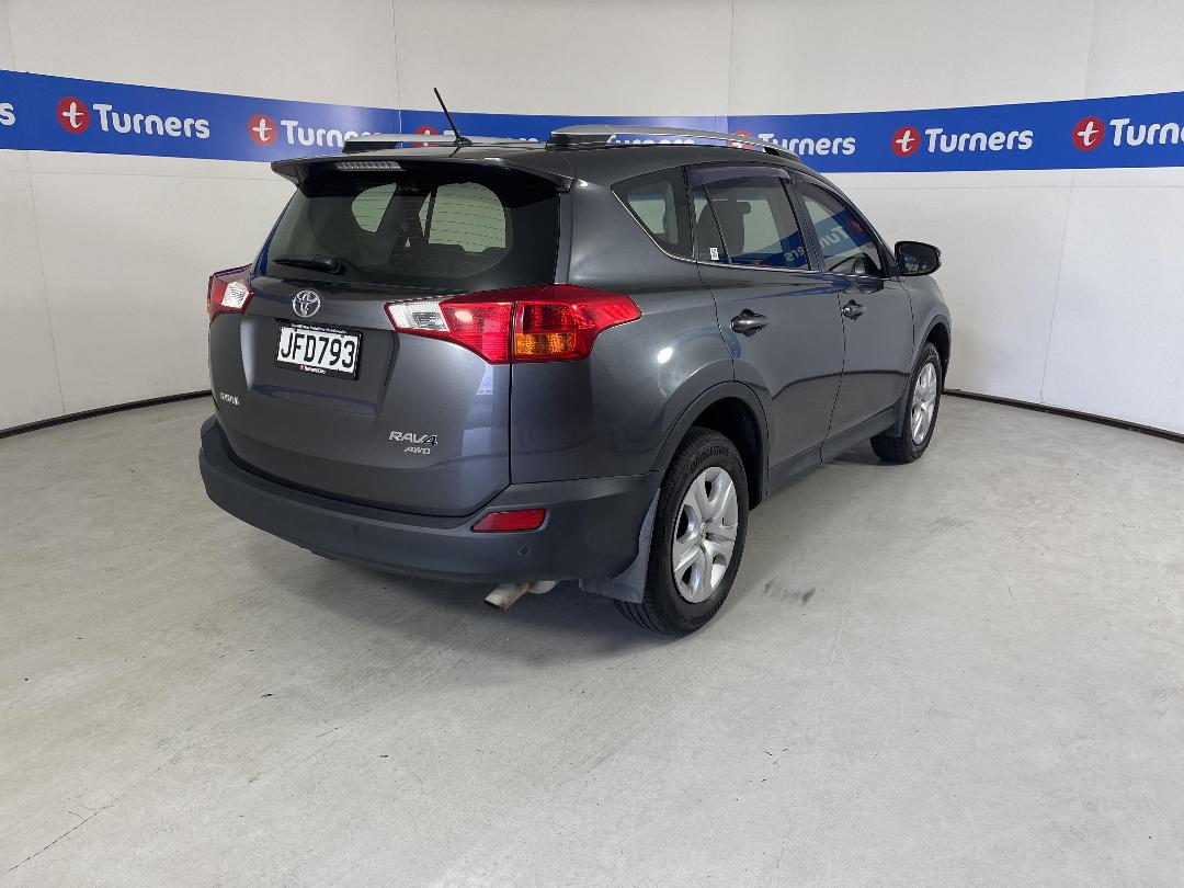 Photo '7' of Toyota Rav4