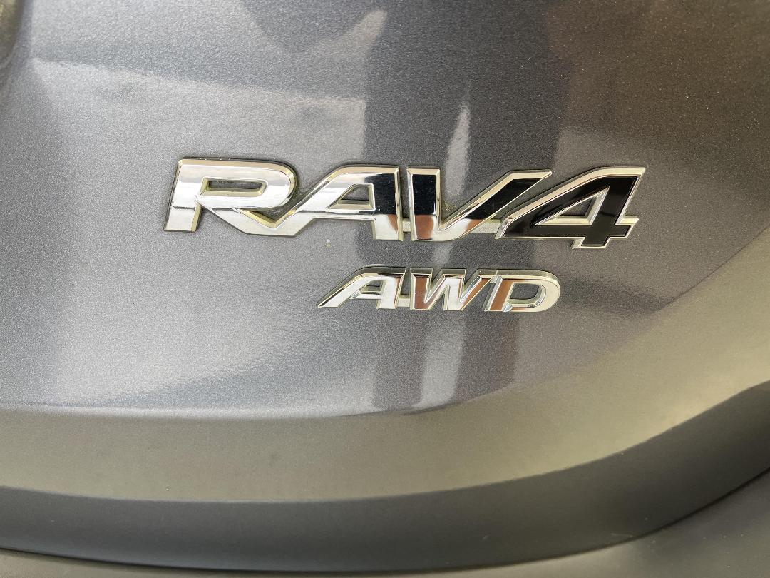 Photo '23' of Toyota Rav4