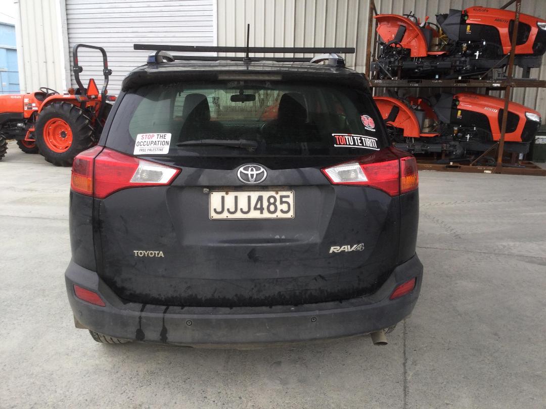 Photo '6' of Toyota Rav4 GX SUV Photo '6' of Toyota Rav4 GX SUV