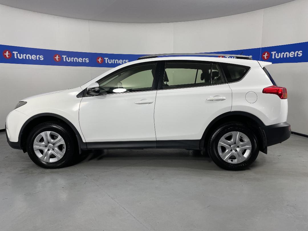 Photo '24' of Toyota Rav4