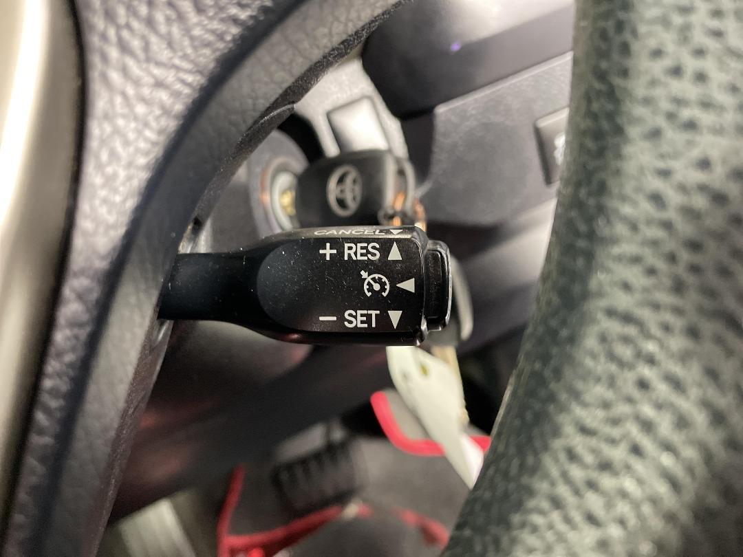 Photo '28' of Toyota Rav4