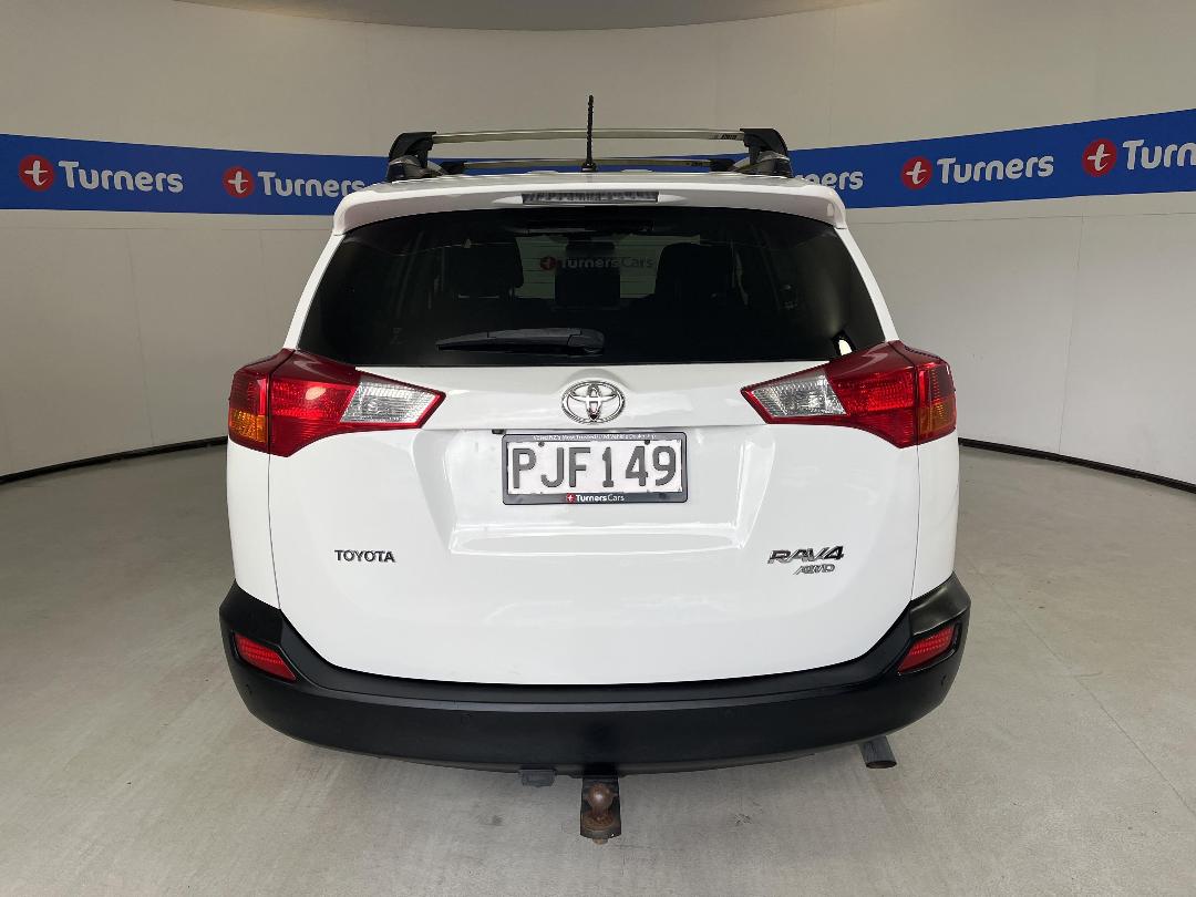 Photo '6' of Toyota Rav4